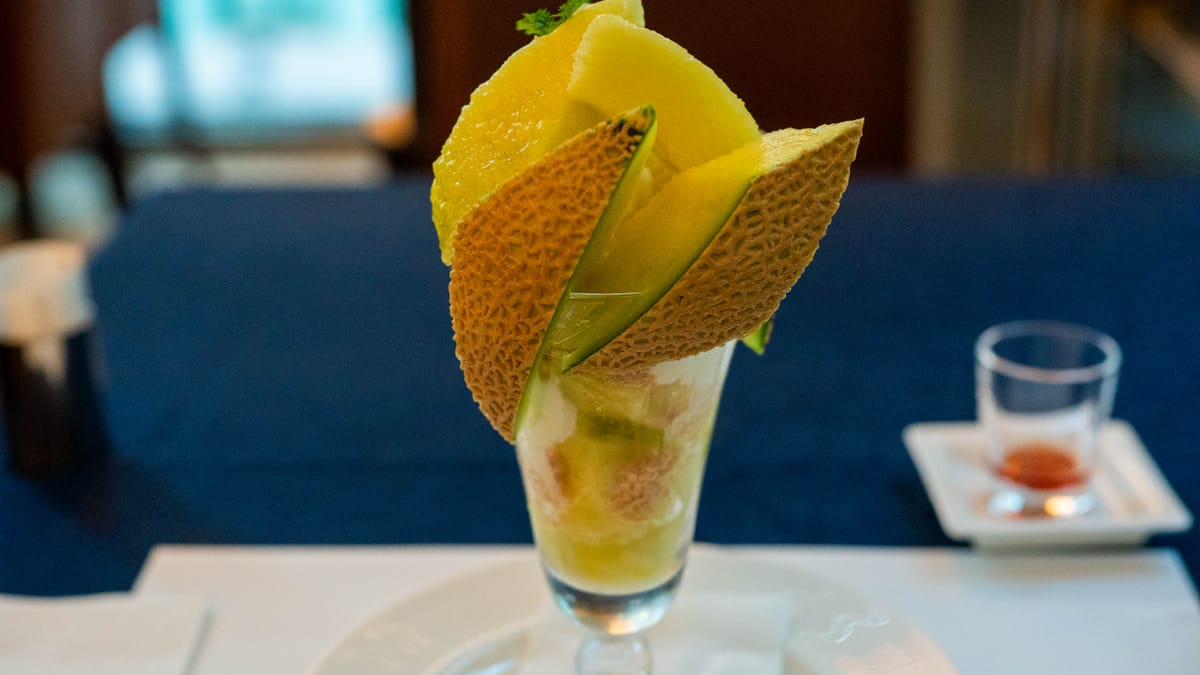 千疋屋フルーツパーラー - 이상의 멜론